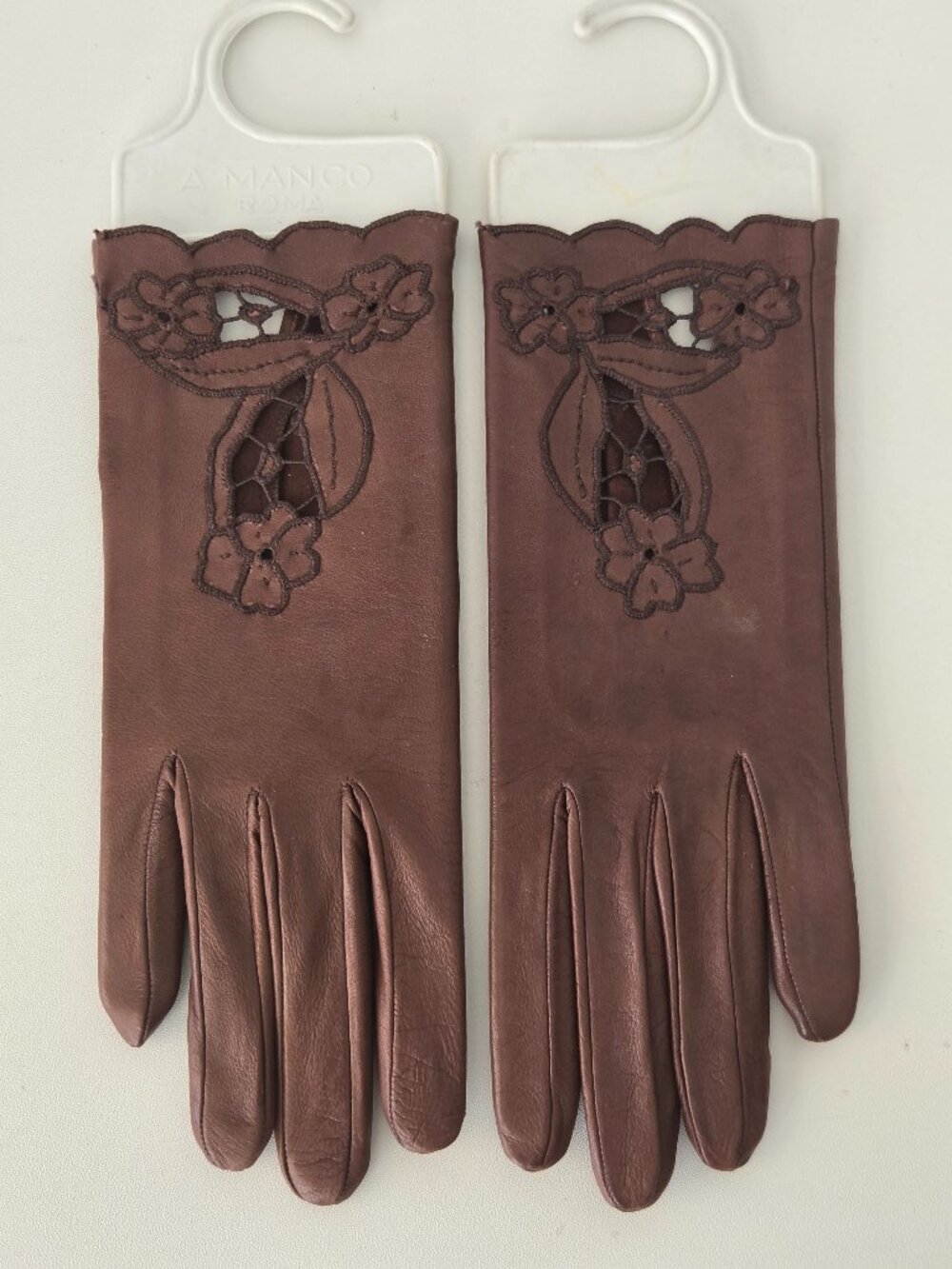 Vintage 1950s Brown Leather Dress Gloves 6.5 Floral Cutwork Embroidered Italy